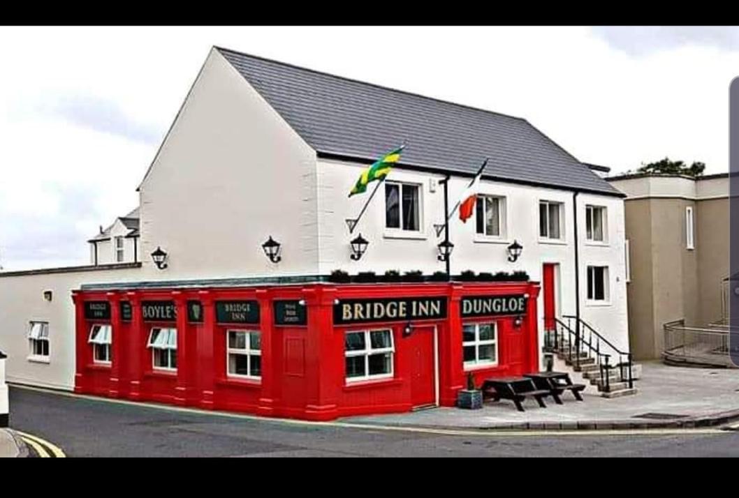 Bridge Inn Studio Apartments Donegal Town ภายนอก รูปภาพ